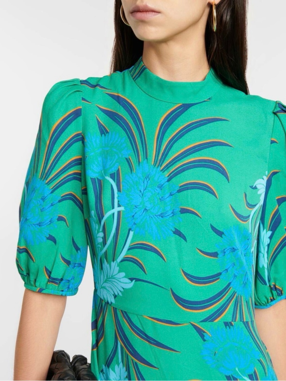 Diane Von Furstenberg Green Midi Dress with Blue Floral Print - Picture 2 of 5